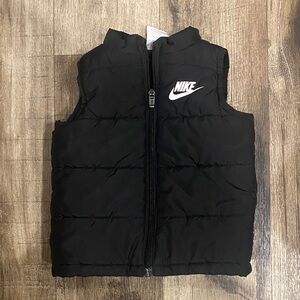 Nike baby 24M puffer vest. Size 24Months